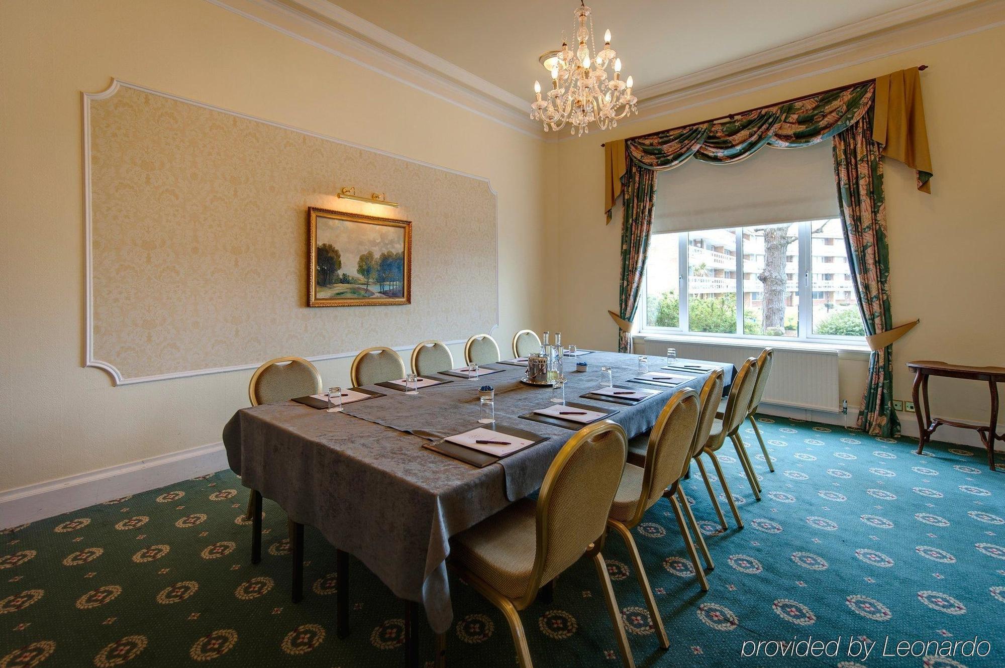 Hydro Hotel Eastbourne Ngoại thất bức ảnh
