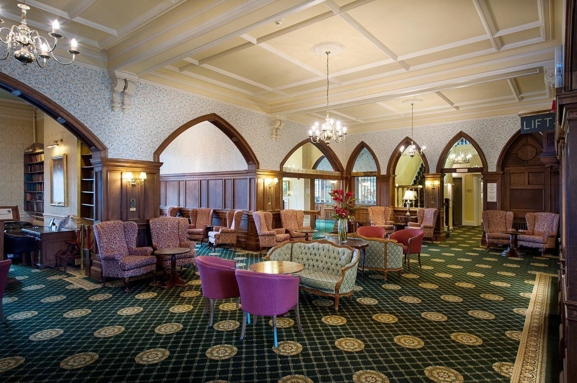 Hydro Hotel Eastbourne Ngoại thất bức ảnh