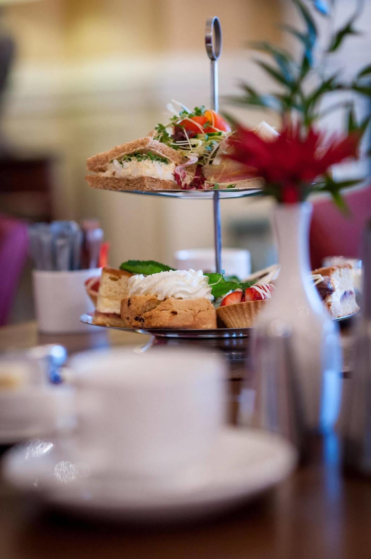 Hydro Hotel Eastbourne Ngoại thất bức ảnh